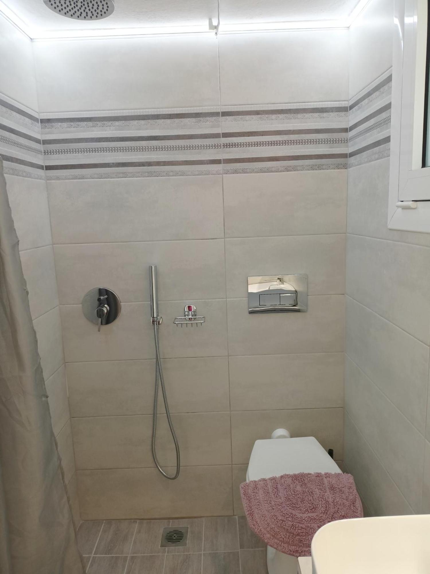 Finikas Rooms Agia Marina  Room photo